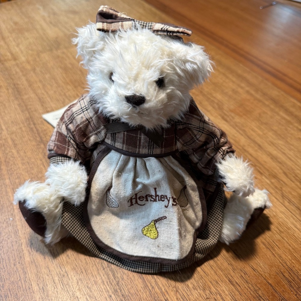 NWT Vintage 1997 Hershey's Company Classics Collectible Plush Bear By Douglas Co